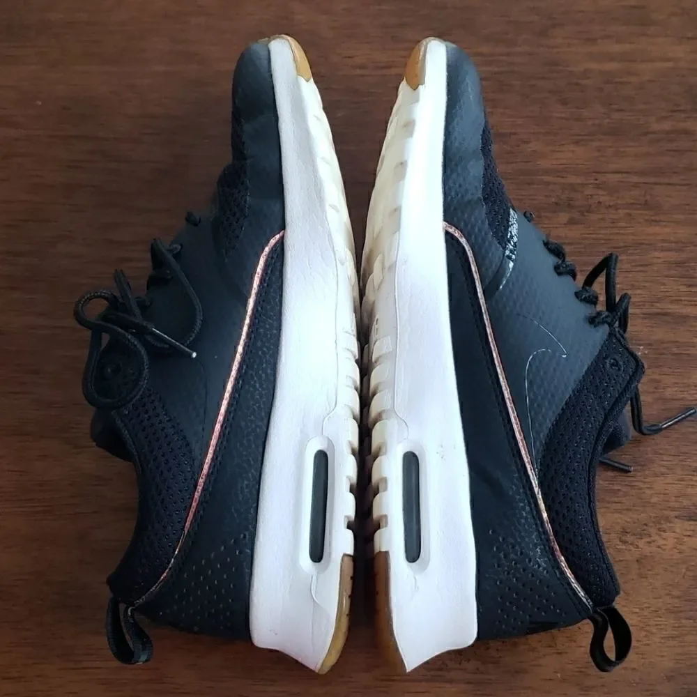 NIKE AIR MAX THEA, SIZE 6